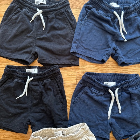 8 Kids Cotton On Shorts Bundle size 3 - Picture 8 of 9